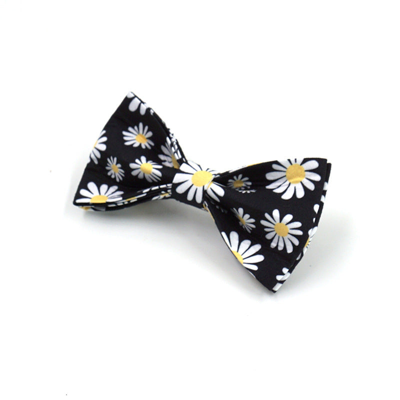 Daisy Pattern Dog Bow Tie